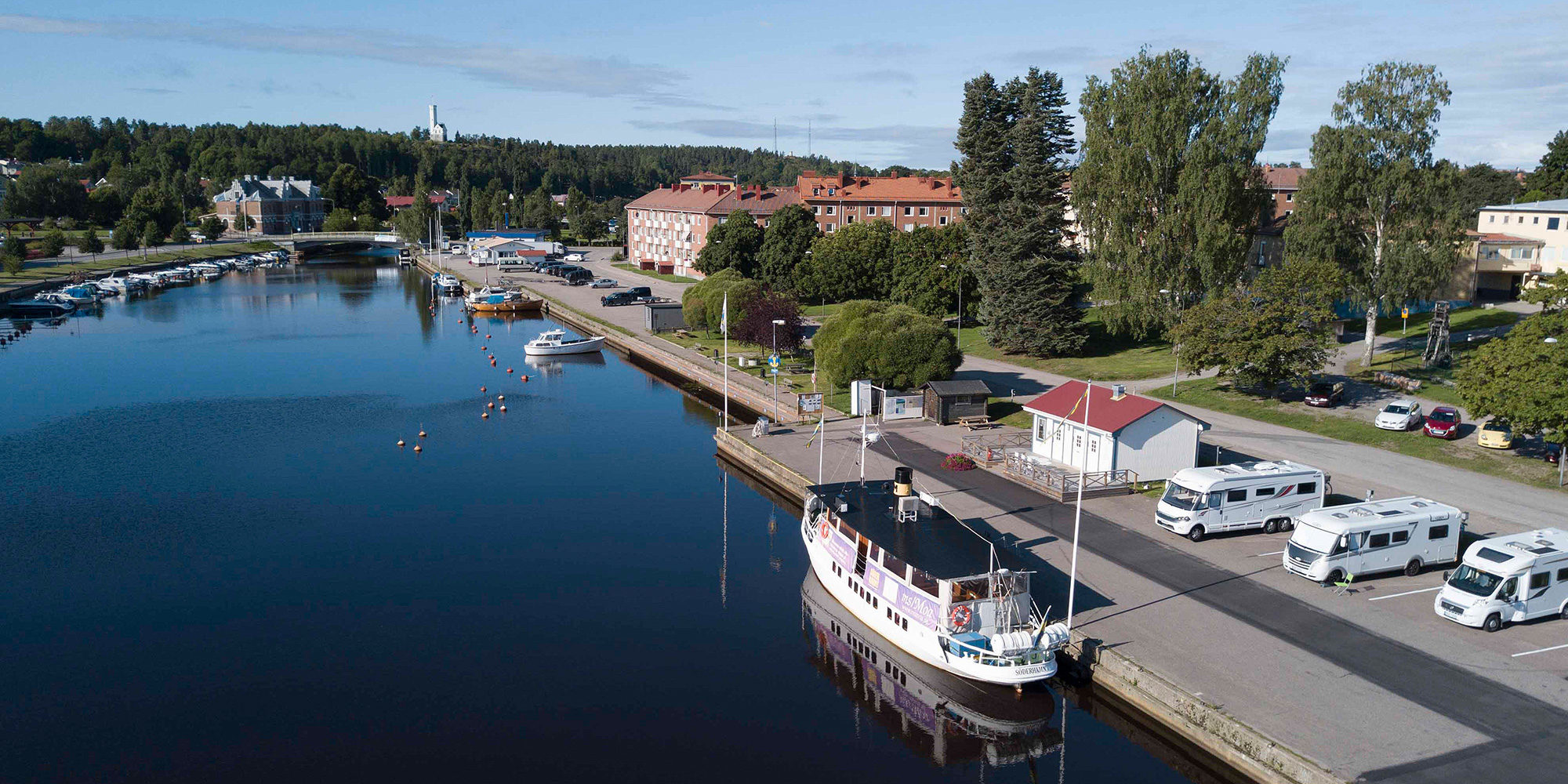 En båd i Söderhamn