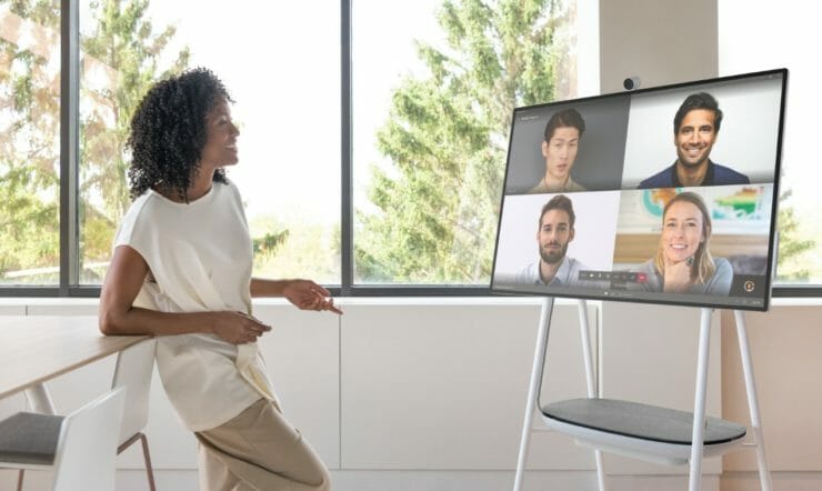 Ich im Büro, meine Mitarbeitenden zuhause: Führung und Teamwork in einer hybriden Arbeitswelt